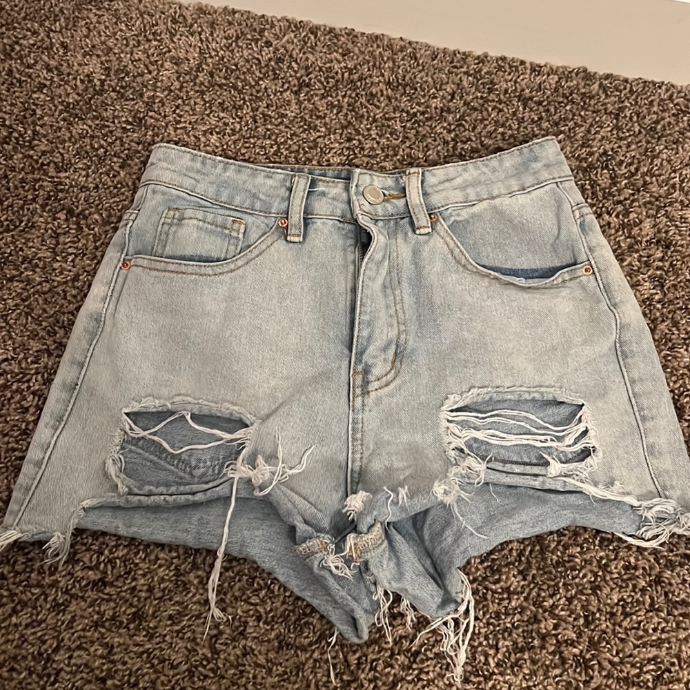 Jean shorts!!